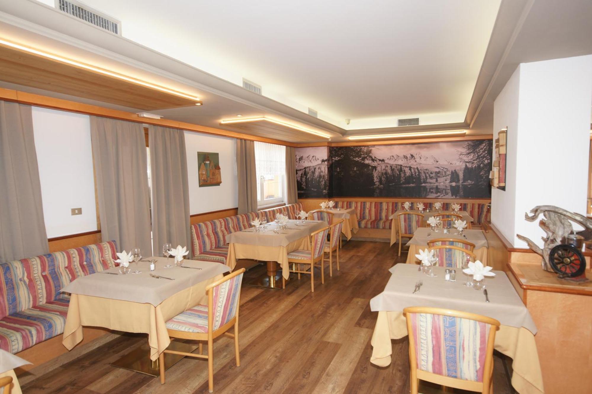 מואנה Hotel Vallechiara מראה חיצוני תמונה