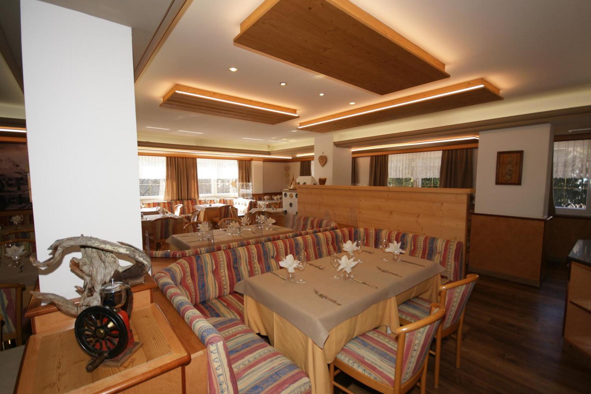 מואנה Hotel Vallechiara מראה חיצוני תמונה